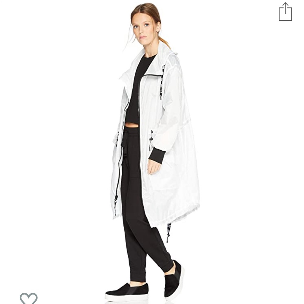 SALE! UGG Women’s Carinna Hooded Rain Jacket, GUC!